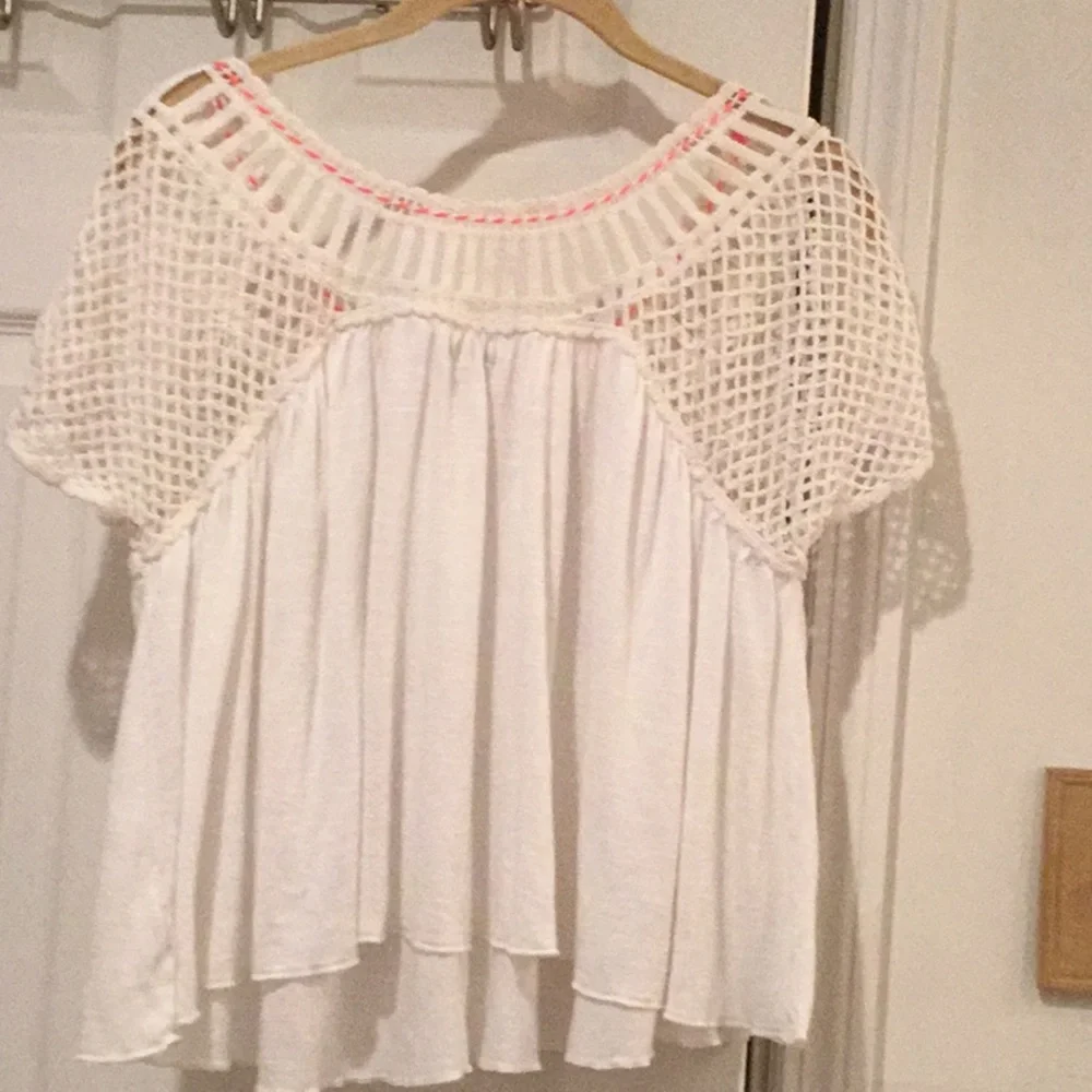 American Eagle Outfitters Top - Picture 2 of 4